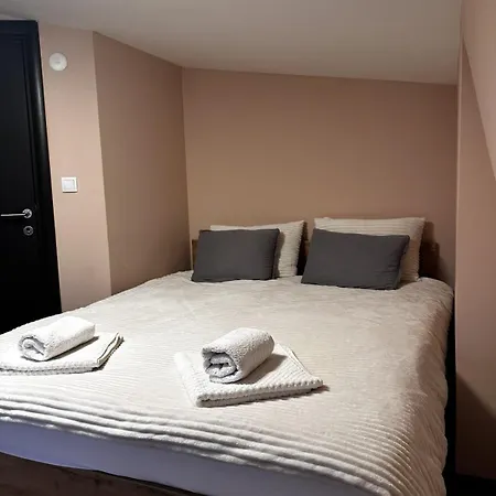 Nana 005 Apartament *